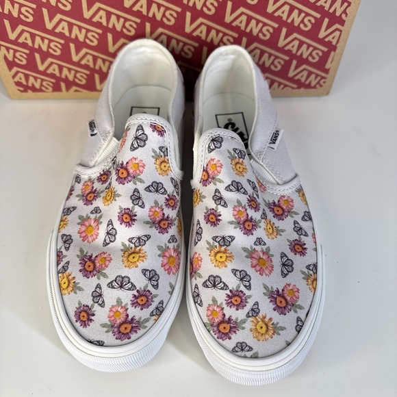 Vans Shoes - Vans Asher Butterfly Floral Blanc De Women's 6.5 New w Box